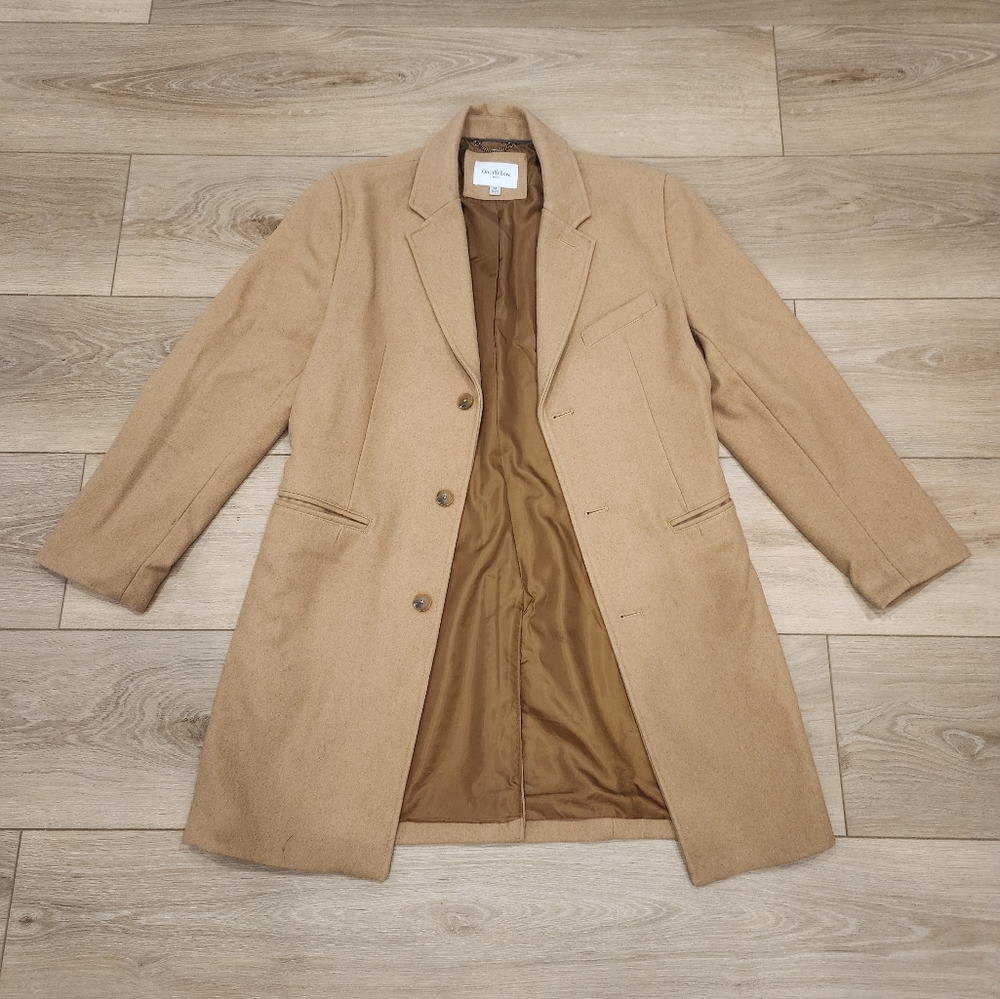 Men's Tan Overcoat